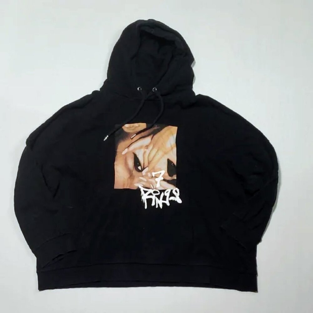 Ariana Grande 7 Rings H&M Oversized Hoodie (Black)